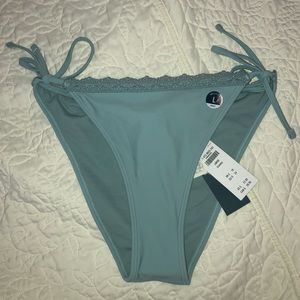 Bikini bottoms